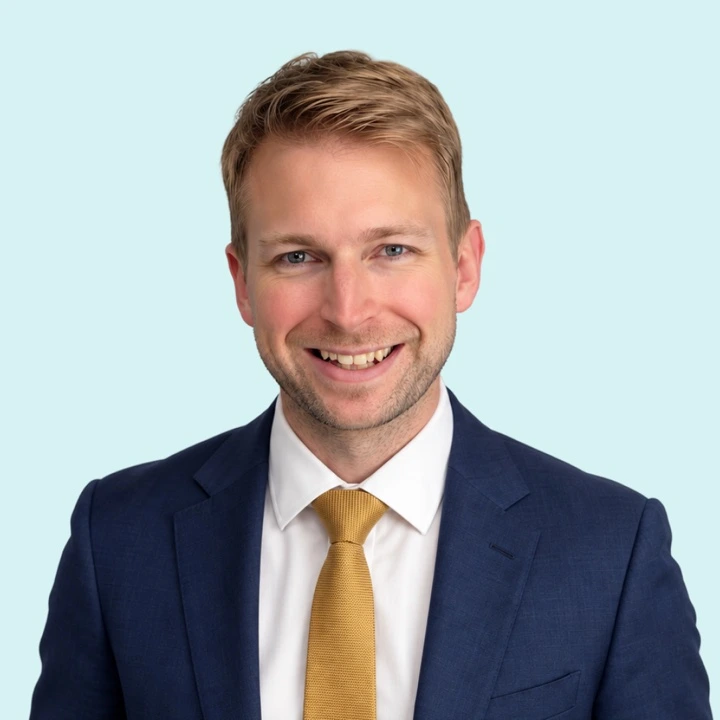 Dr Sam Withey